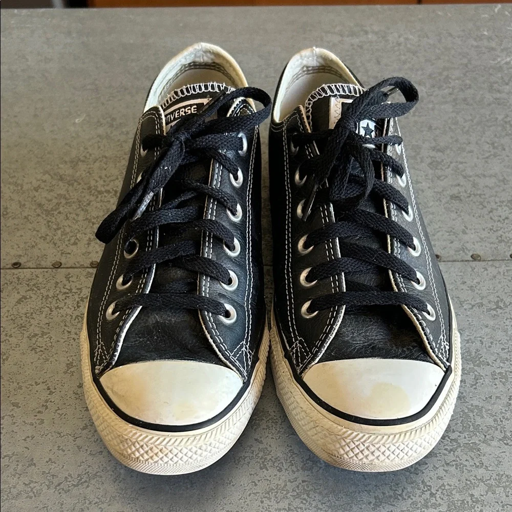 Converse Leather Chuck Taylor Low Top Sneakers